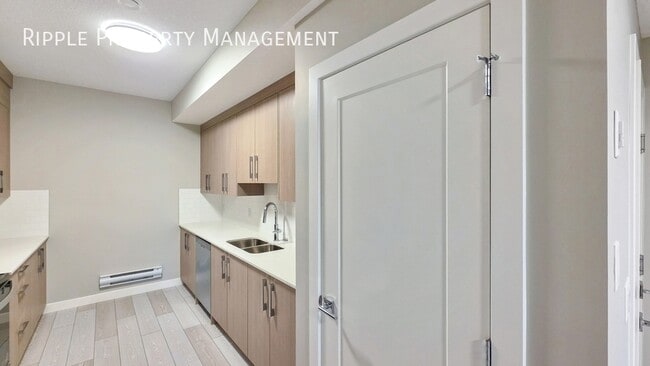 Photo - BRAND NEW 1 BED, 1 BATH BASEMENT SUITE | NEVER LIVED IN & MODERN FINISHES