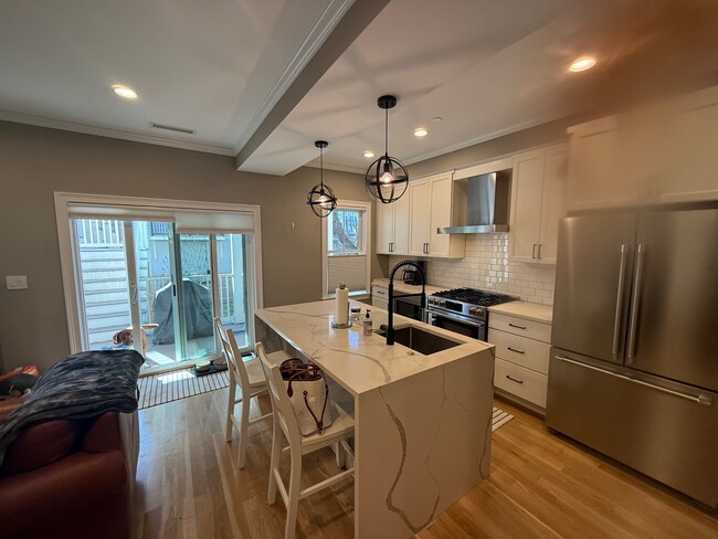 Photo - 177 London St Condo Unit 1