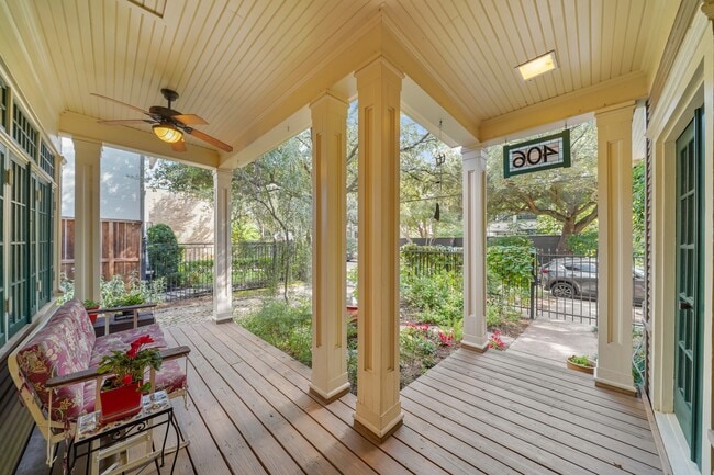 Photo - 406 Sul Ross St