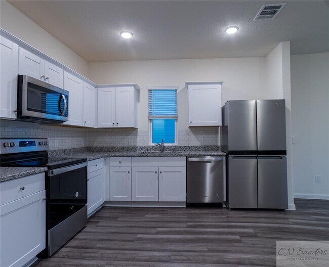 Photo - 4807 Highland Spgs Dr