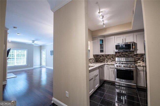 Photo - 3275 Lenox Rd NE Unit 207
