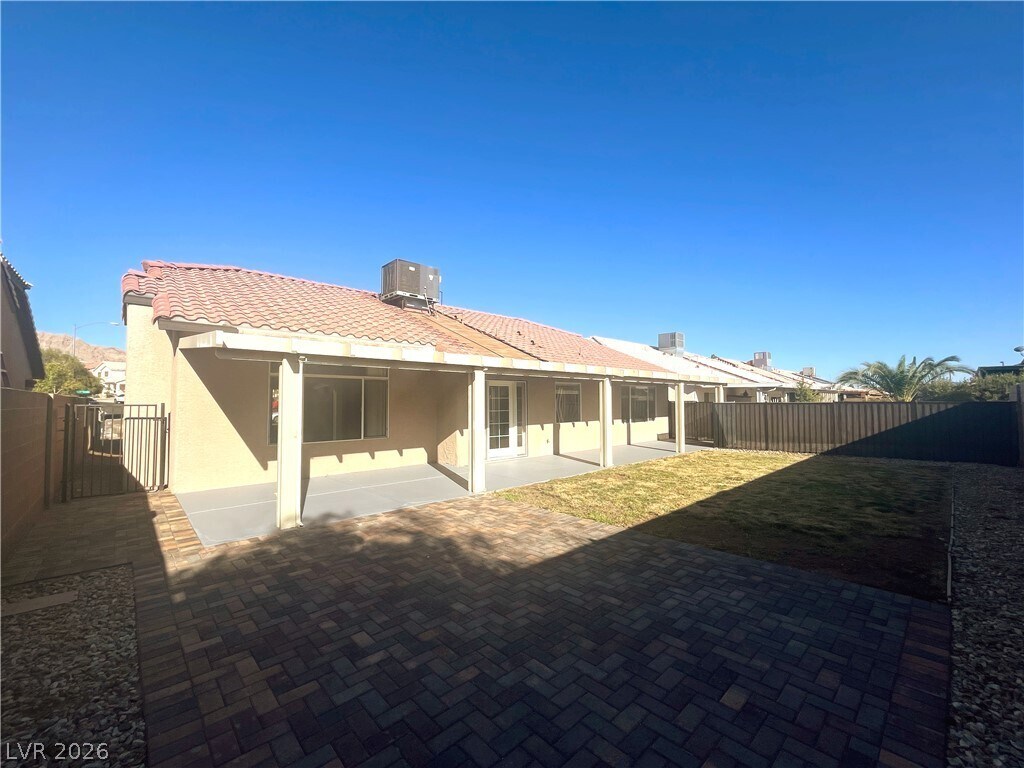 Photo - 1667 Tangerine Rose Dr