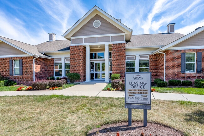 Building Photo - Adams Crossing