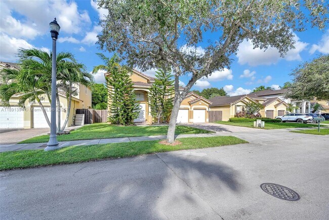 Photo - 12172 SW 122nd Ct