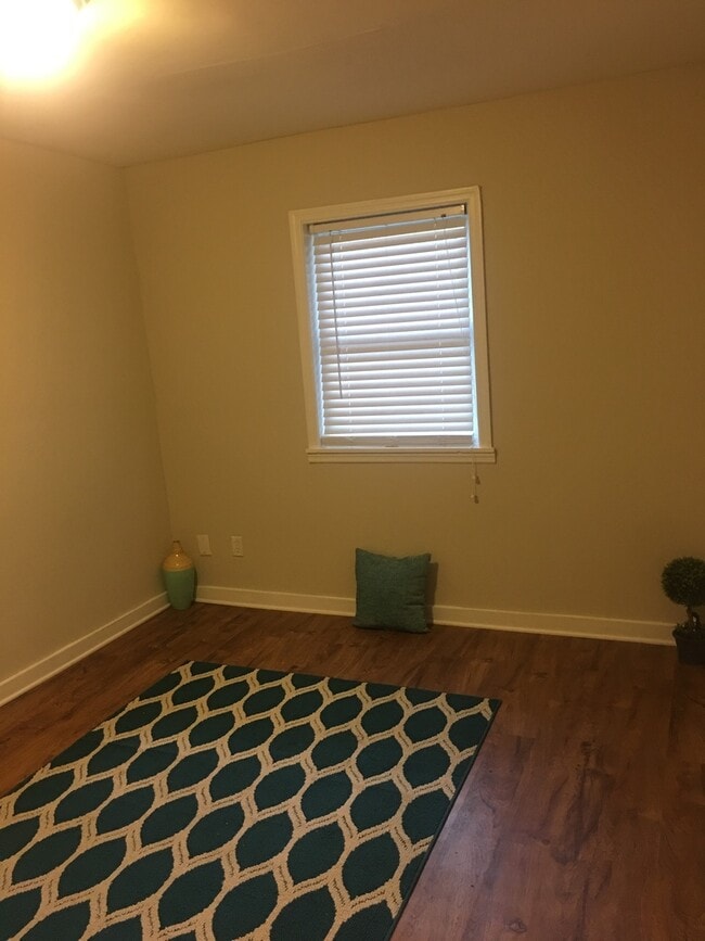 Photo - 3604 Jonquil St Unit B