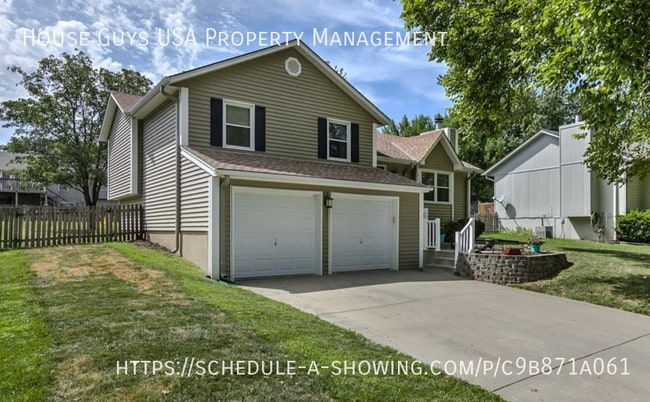 Photo - 420 SE Onyx Dr