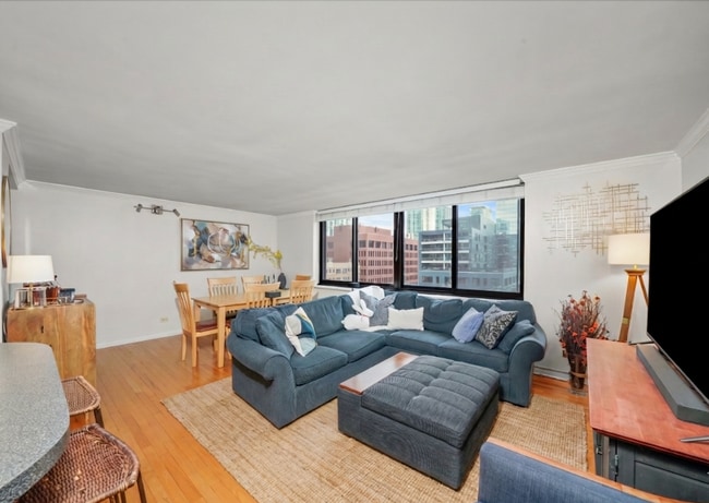 Photo - 1221 N Dearborn St Unit 610S