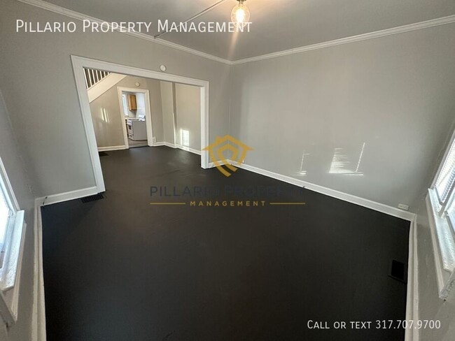 Photo - 28 N LaSalle-