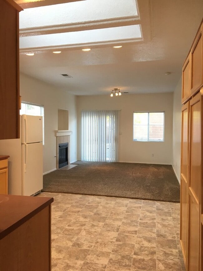 Photo - 3BR/2Living in Enchanted Hills!