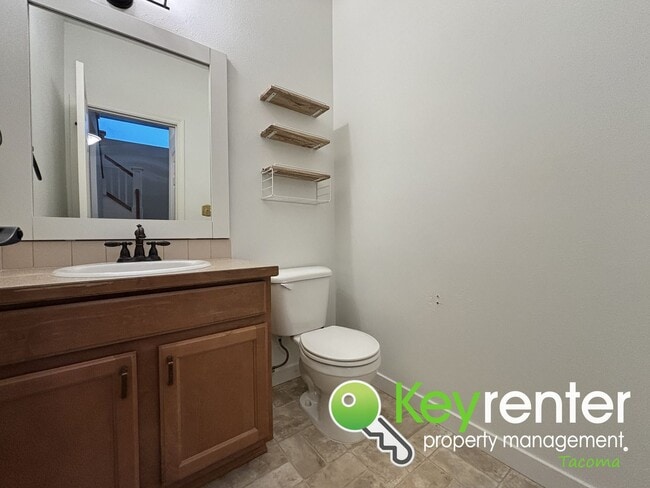 Photo - Beautiful 4 Bedroom 2.5 Bathroom Tacoma Home for Rent in Quiet Cul-De-Sac Community