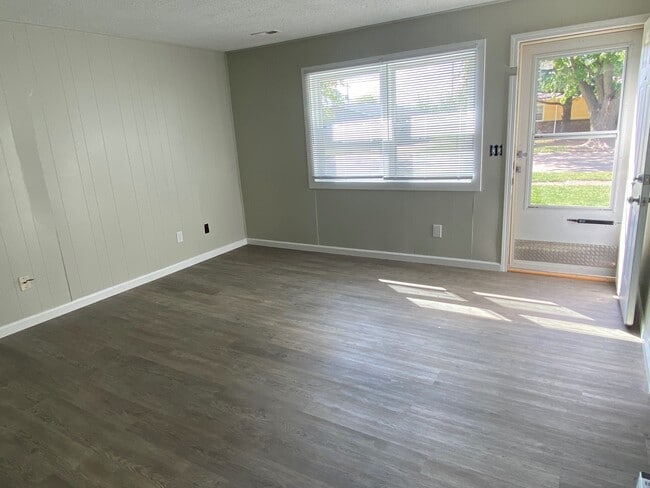2702 Dale Dr Unit A