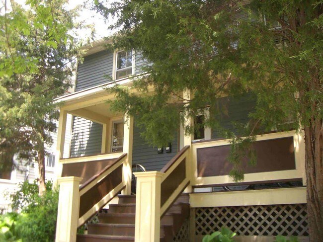 Photo - 2806 Willard Ave Unit 1