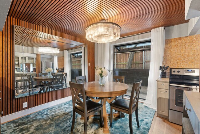 6011 Gaston Ave Unit SI ID1572033P