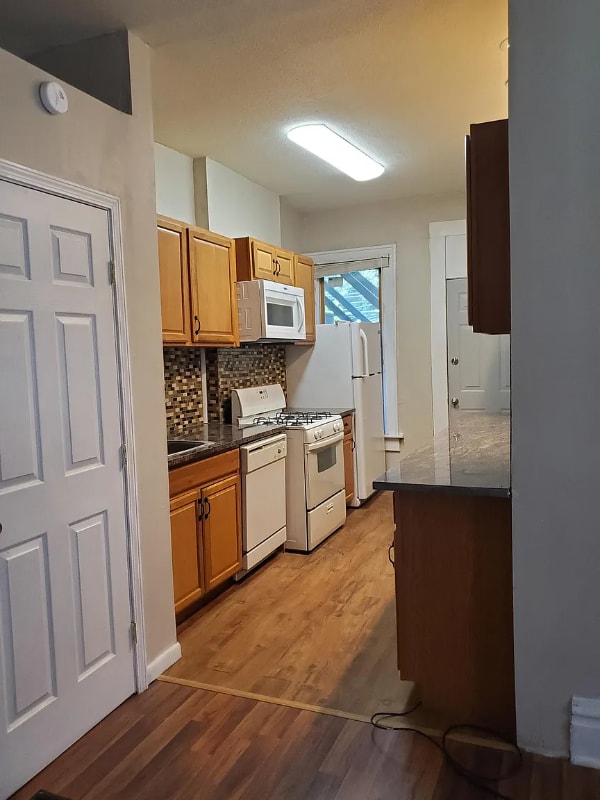 Photo - 95 W 1st Ave Unit 7