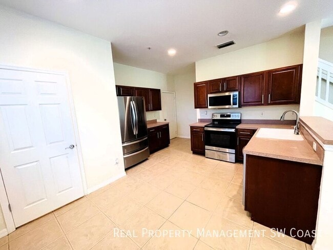 Photo - 16020 Caldera Ln-