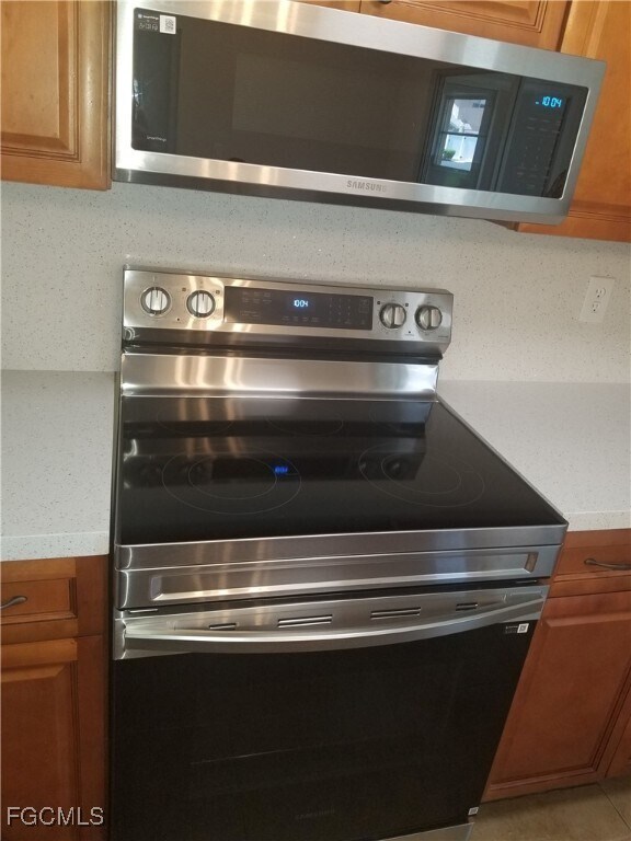 Photo - 1102 SE 8th Terrace