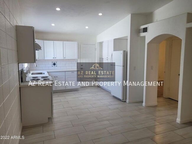 Photo - 1339 W Garden Cir Apartment