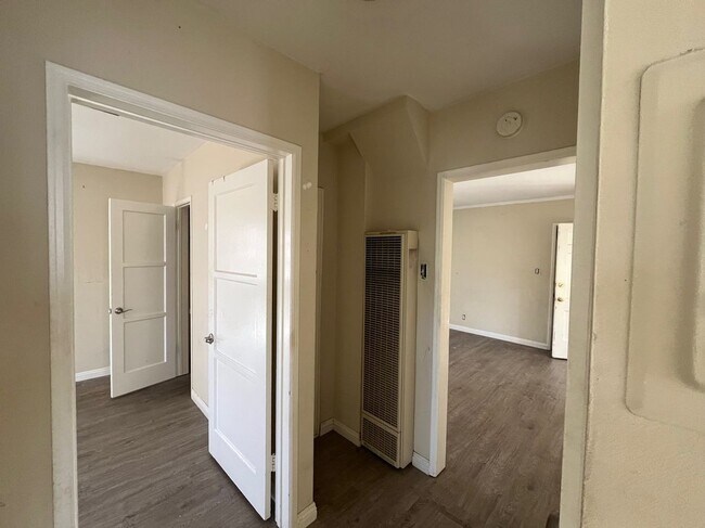 Photo - 126 N Maple St