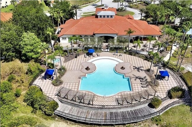 502 Viola Dr