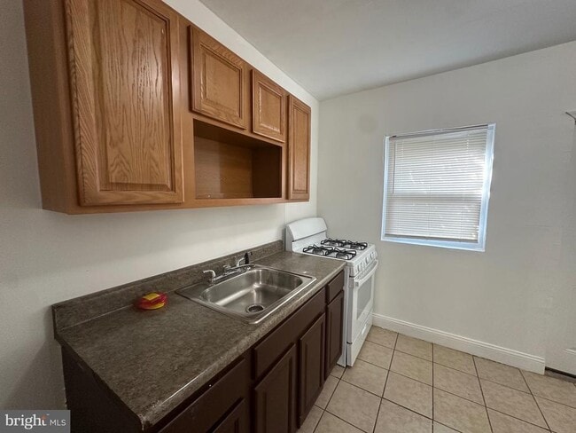 Building Photo - 3130 N Bambrey St Rental