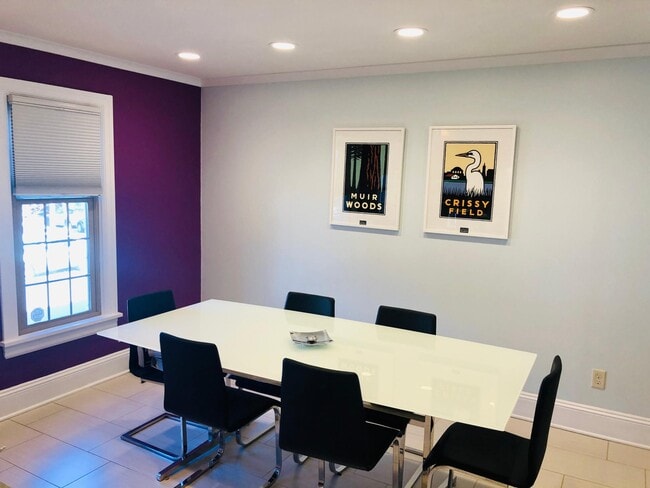 Photo - 6016 Howe St