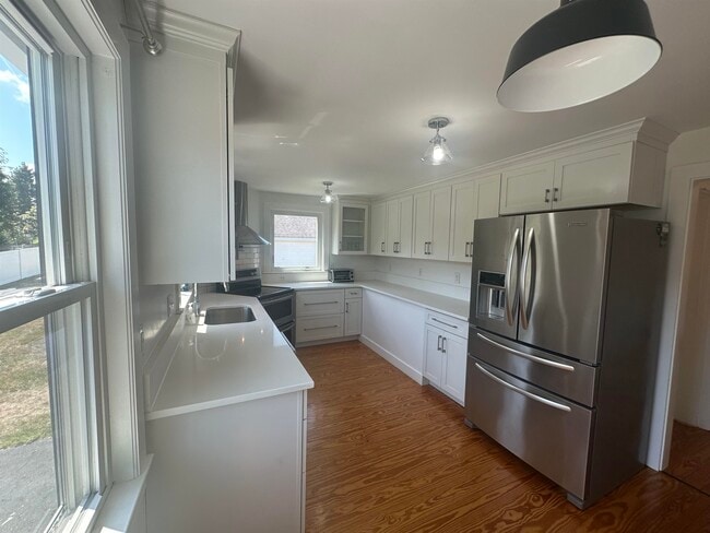 Photo - 411 Cutts Ave