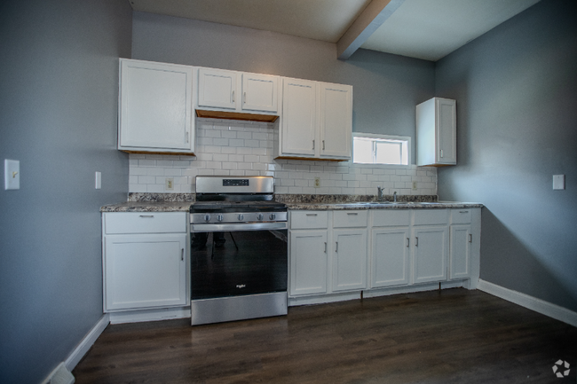 Building Photo - 226 S London Ave Unit 1 Rental