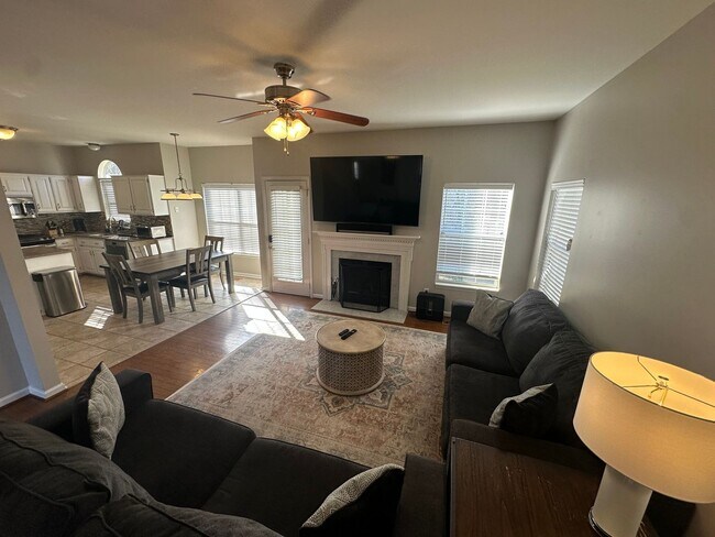 Photo - 2402 Brookstone Pl