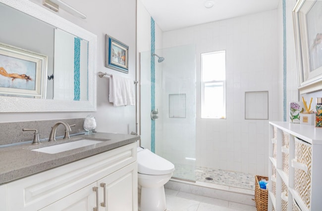 Photo - 665 Kapaia St