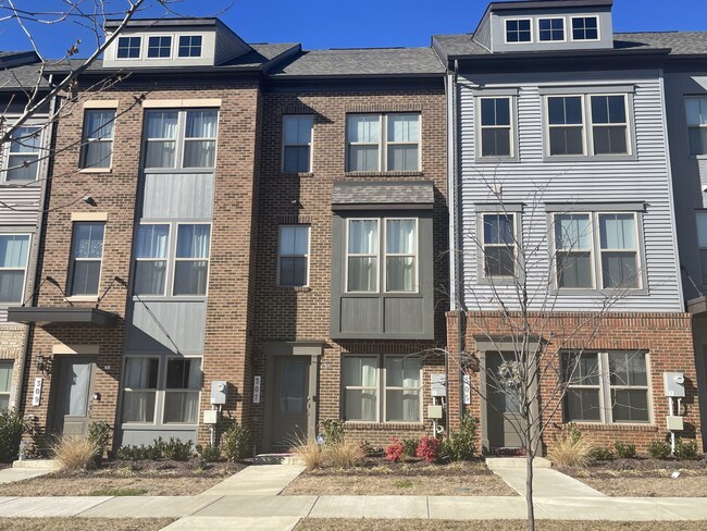 Photo - 307 Phoenix Dr