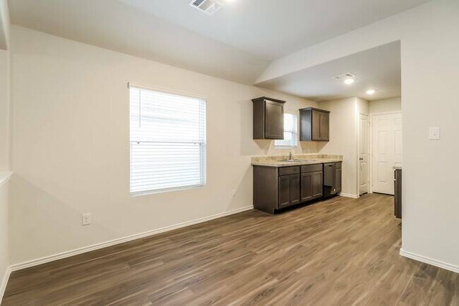 Photo - 2429 Copper Cyn Dr