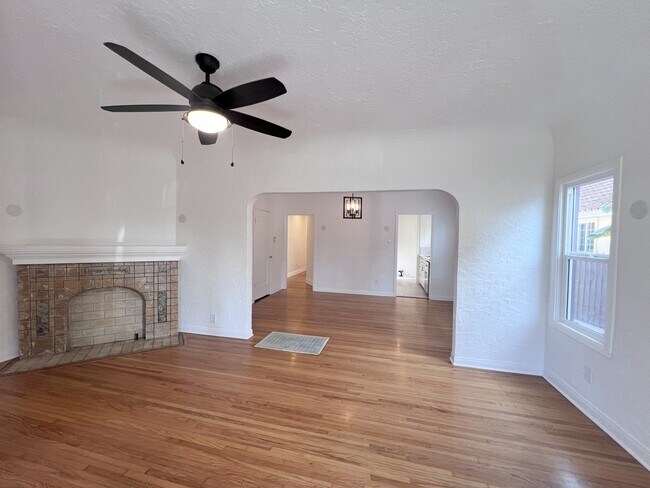 Photo - 4626 6th Ave Unidad 4626