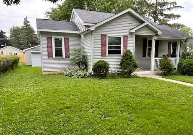 Photo - 4-Bedrooms! Garage! PETS WELCOME