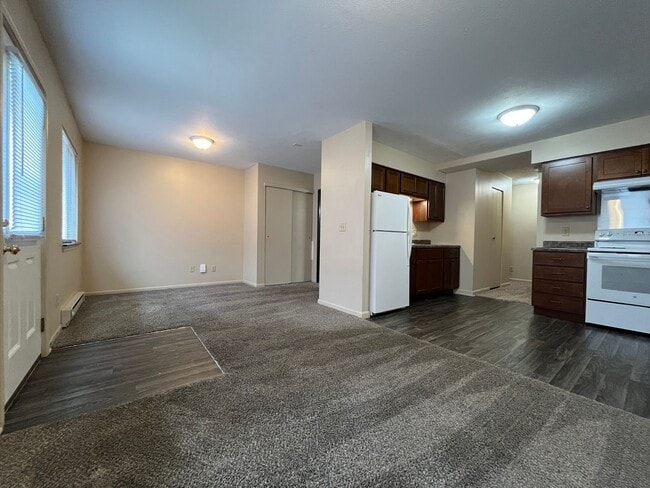 418 S Village St Unit 418
