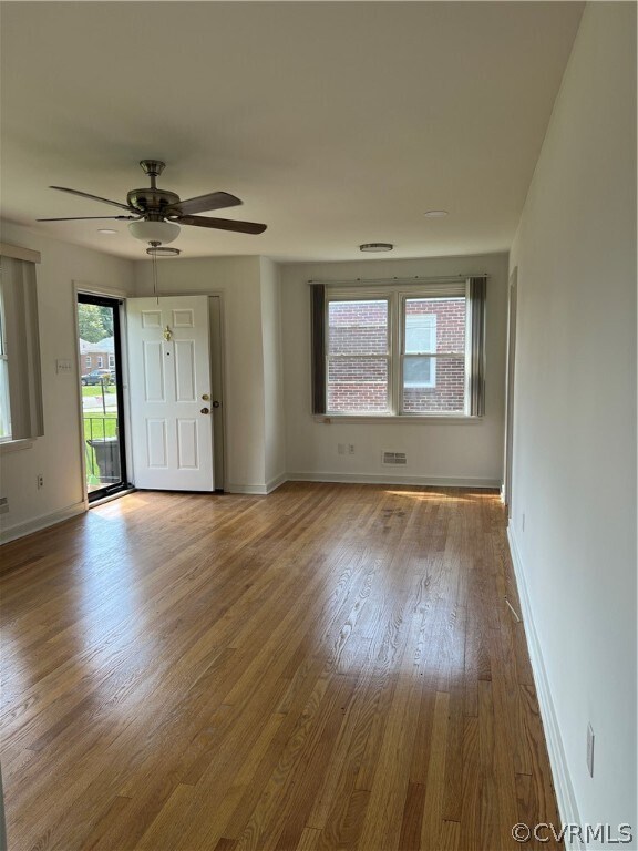 Photo - 5620 Heywood Rd