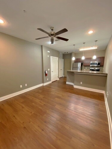 Photo - 424 Tauber St