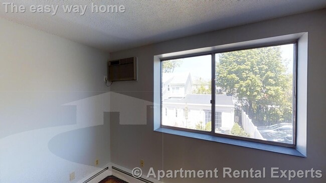 Photo - 14 Murdock St Unit #1-3