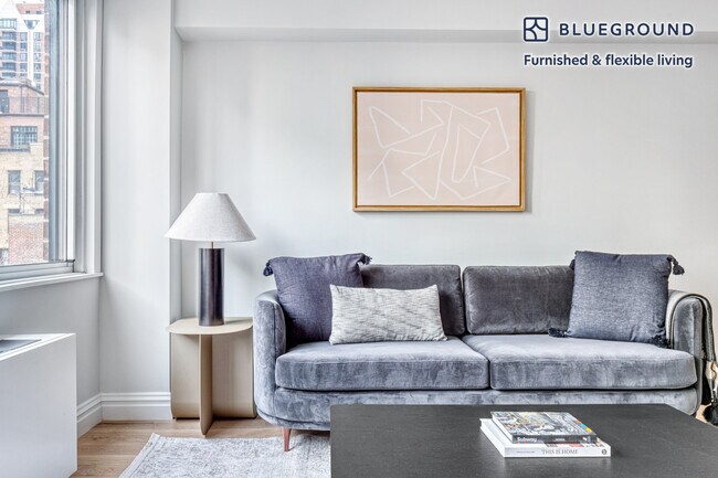 Photo - 340 E 51st St Unidad SI FL10-ID710