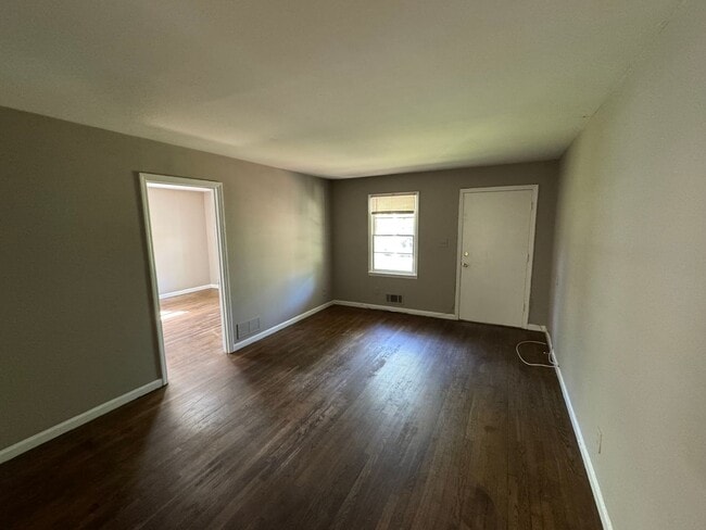 Photo - 2 Bed 1 Bath Brick Duplex