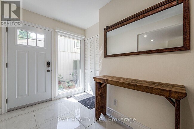 Photo - 63 Wilsonview Ave