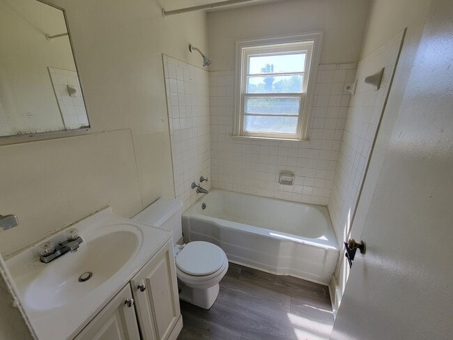 Photo - 2 Bedroom House