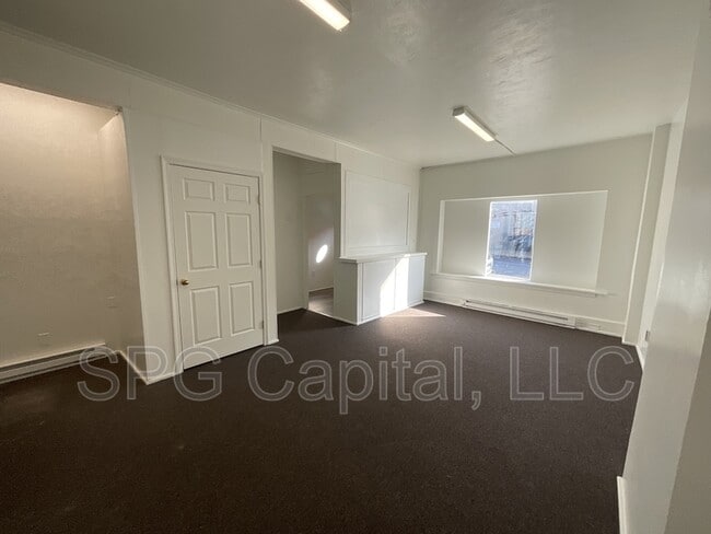 Photo - 631 E Market St