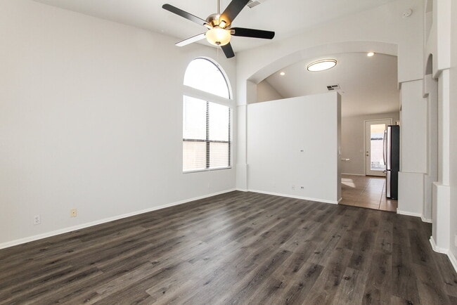 Photo - 20026 North 21st St