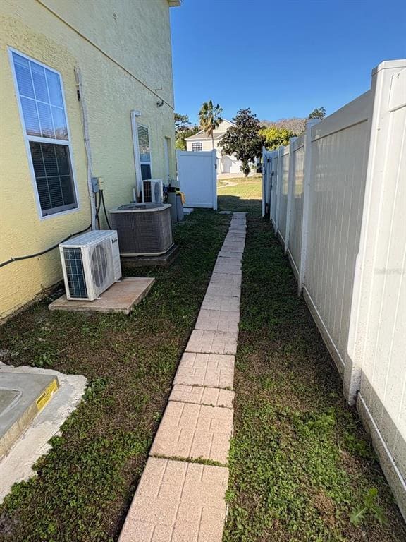 Photo - 907 Girard Dr