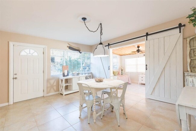 Photo - 4206 W Wisconsin Ave