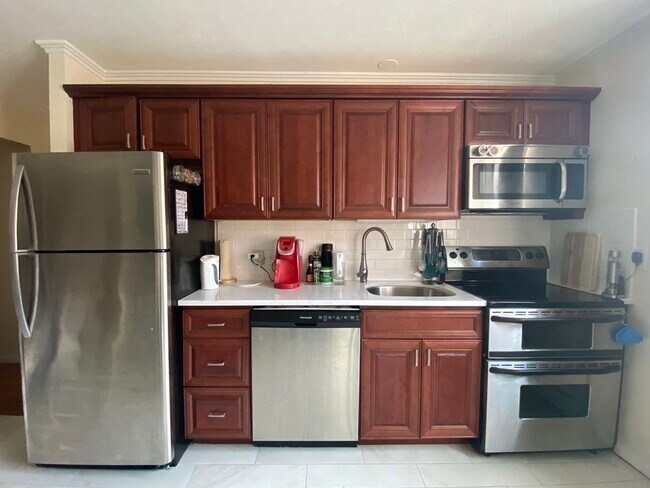 Photo - 9 Endicott St Unit 3