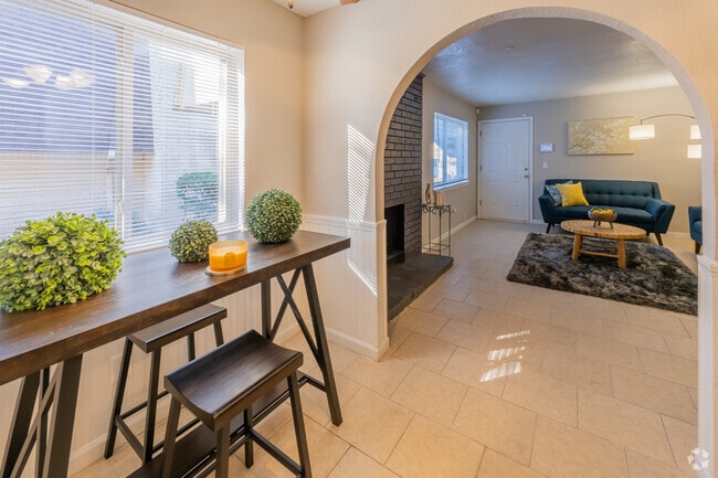 2 BR 2 BA - Dining area near Kitchen