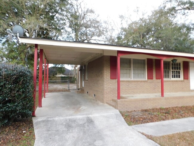 Photo - 3 Bedroom Home in Valdosta