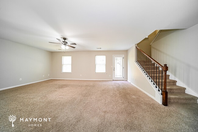 Photo - 927 Justice Dr