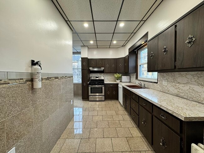 Photo - 48 Jefferson Ave Unidad 2